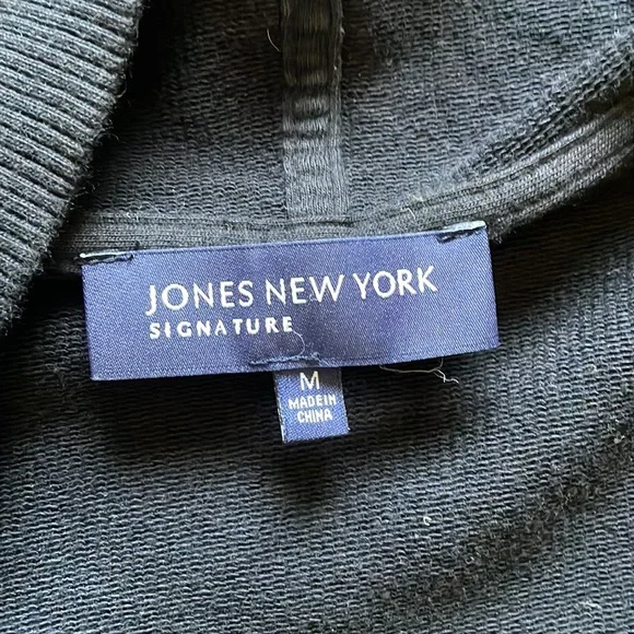 Three Quarter Sleeve Double Breasted Hoodie - Picture 3 of 3